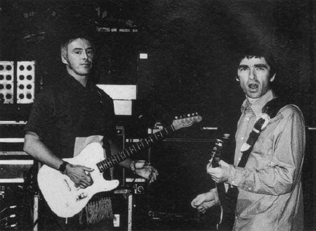 Paul Weller and Noel Gallagher SOTD Oasis Champagne Supernova