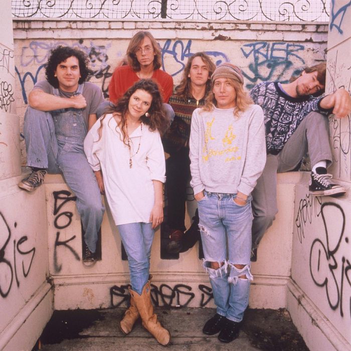 Edie Brickell And The New Bohemians "What I Am" Give Me Five